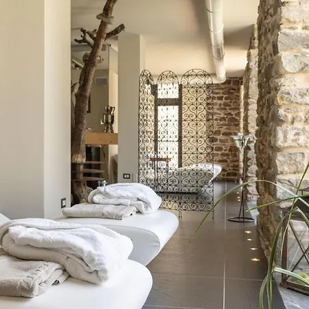 Alloggio per agriturismo L'adagio *